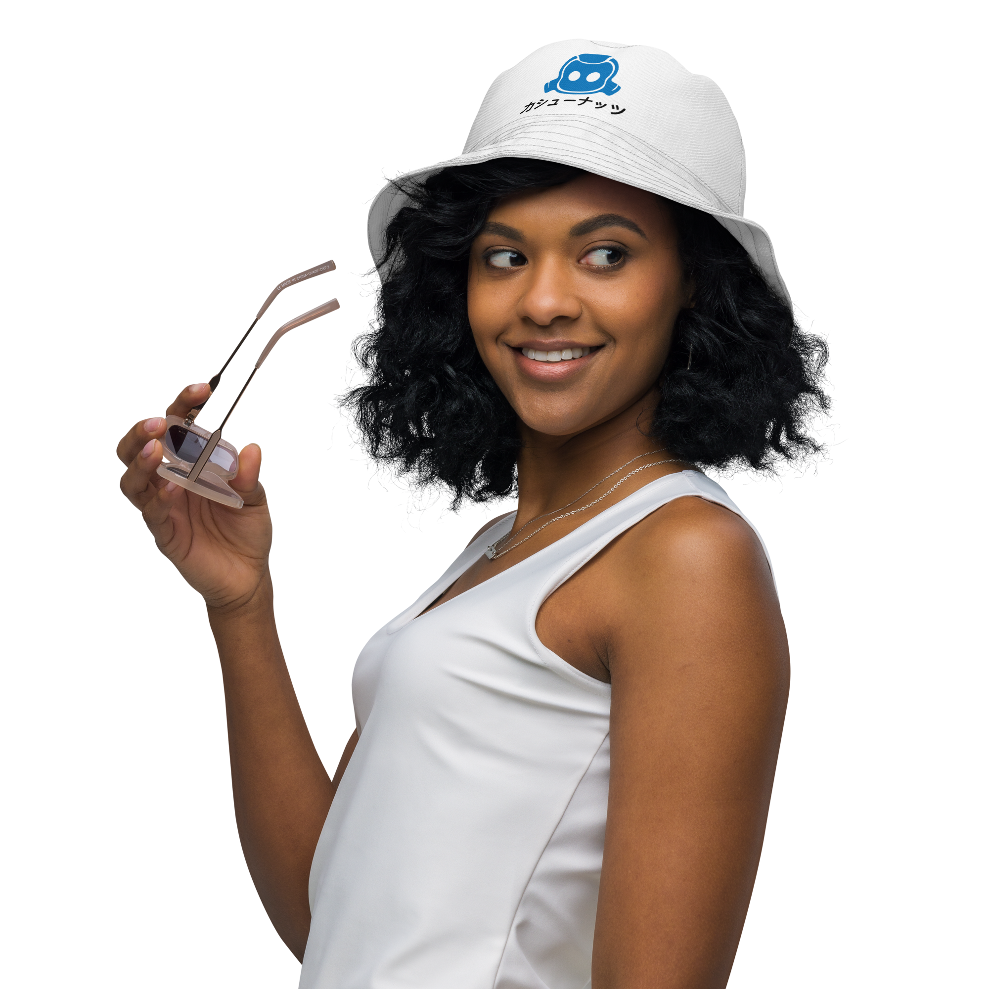 Reversible bucket hat