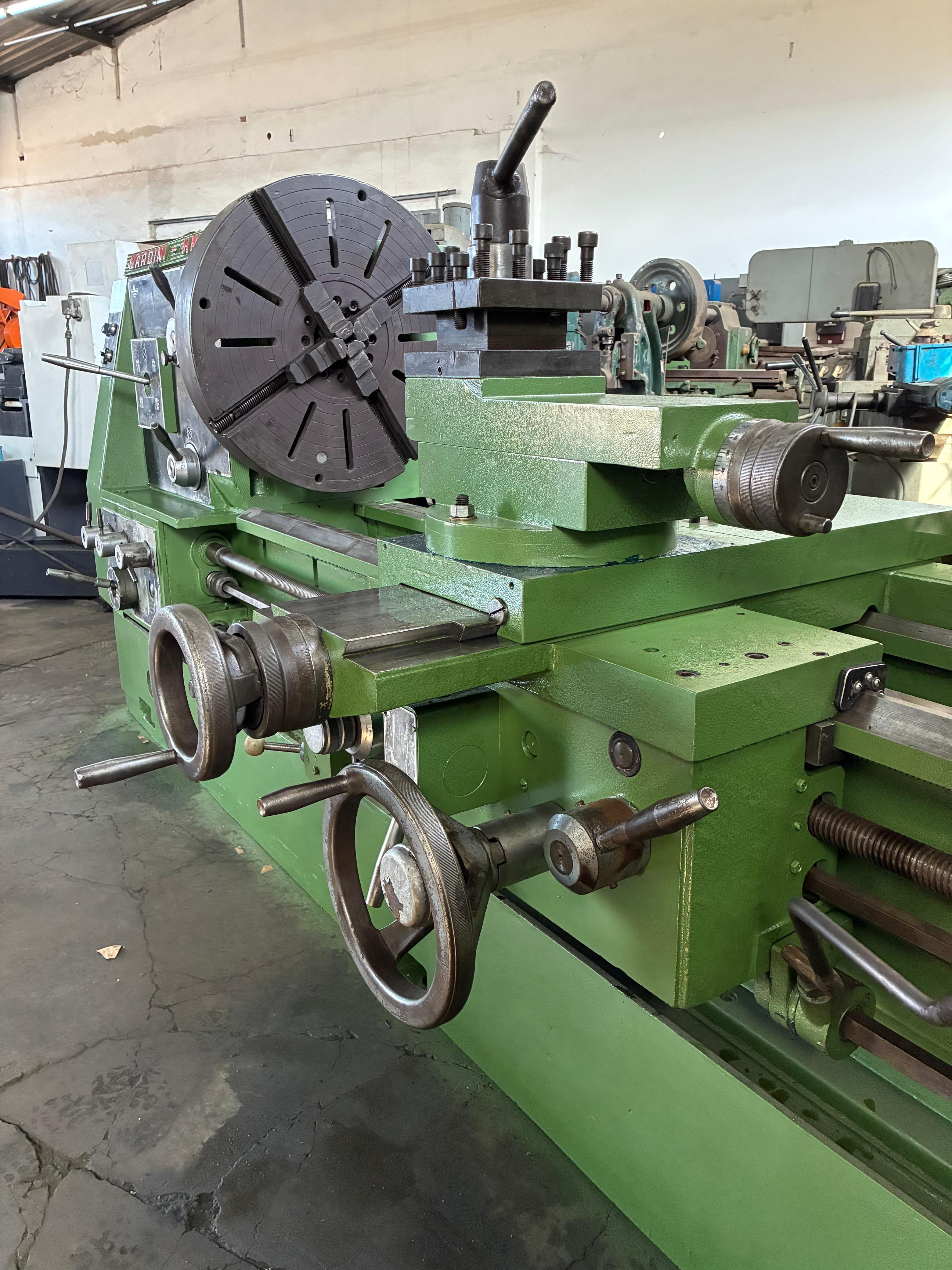 Torno Nardini HM 2000