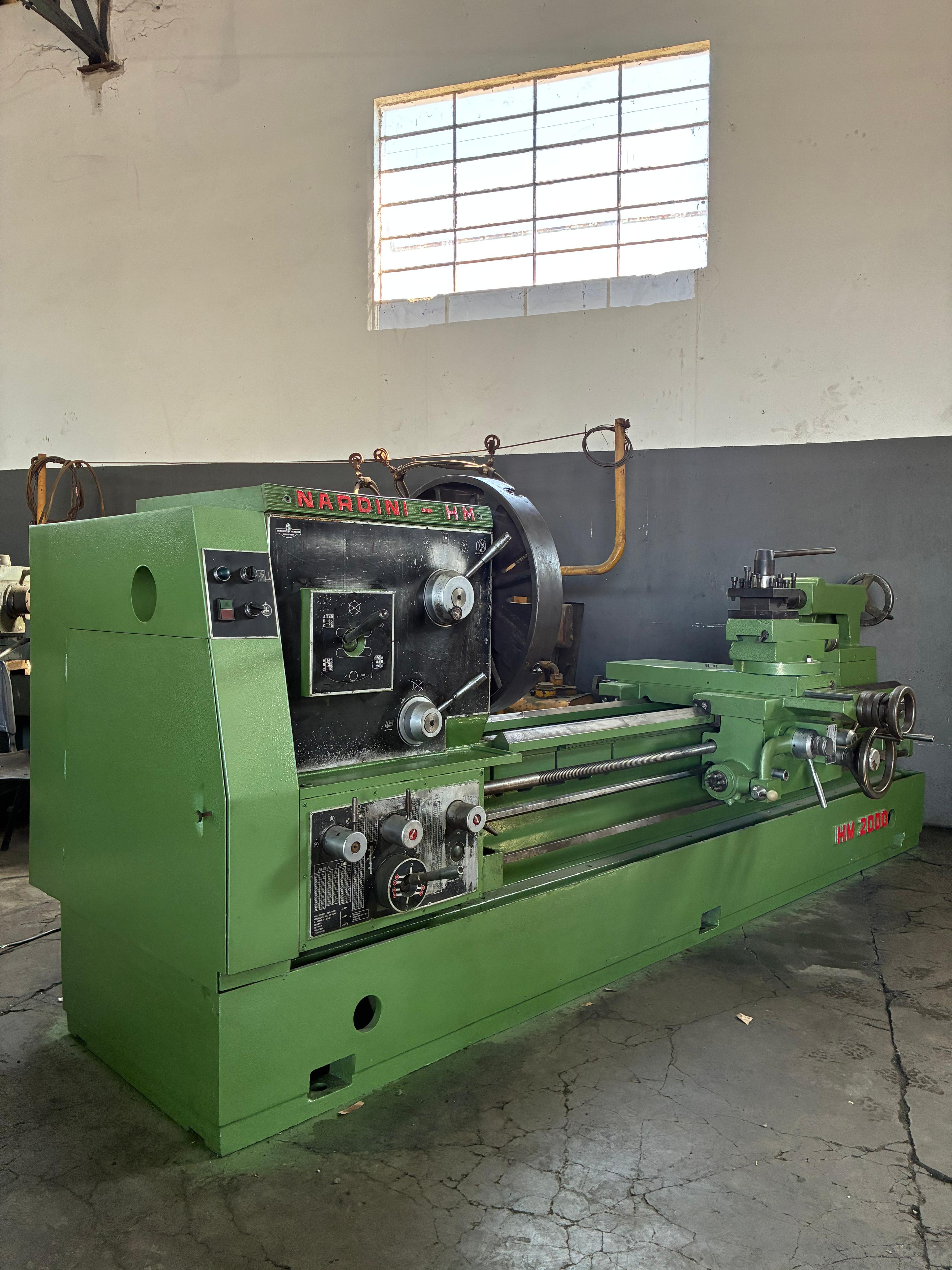 Torno Nardini HM 2000