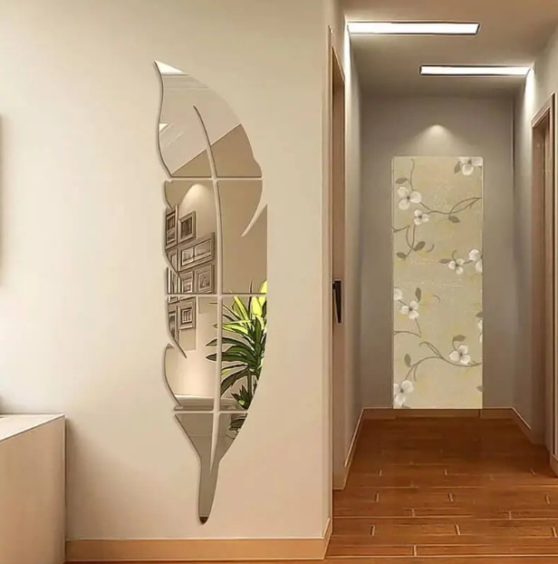 Feather-Shaped Wall Mirror