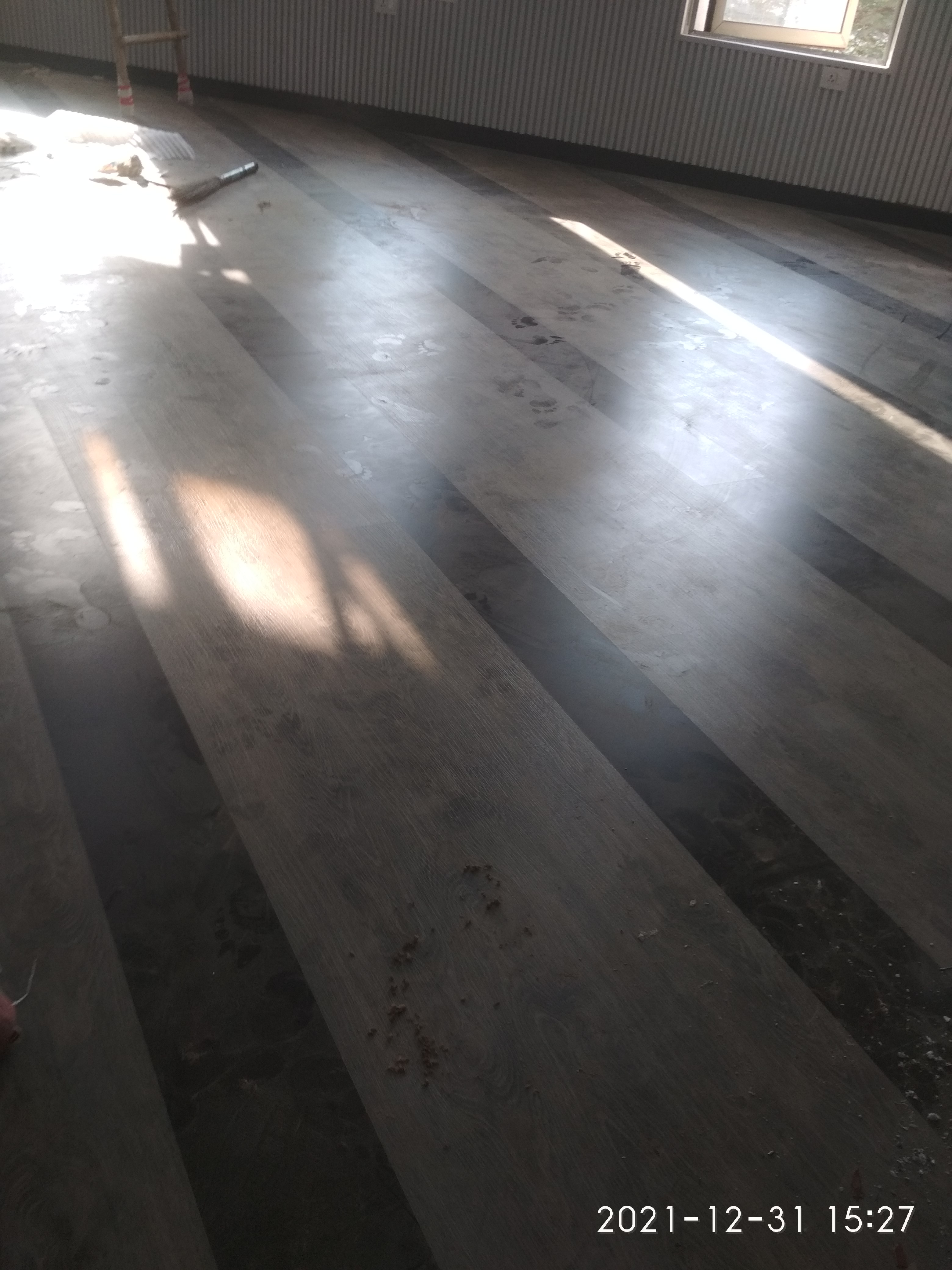 Luxury wooden Flooring Planks