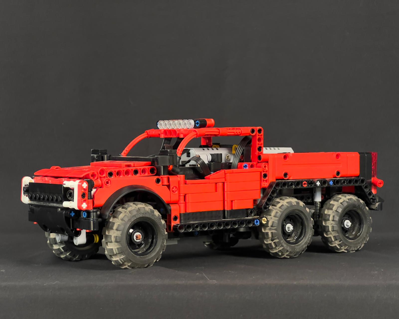 1:16 Hennessey Velociraptor 6x6 (4x6)