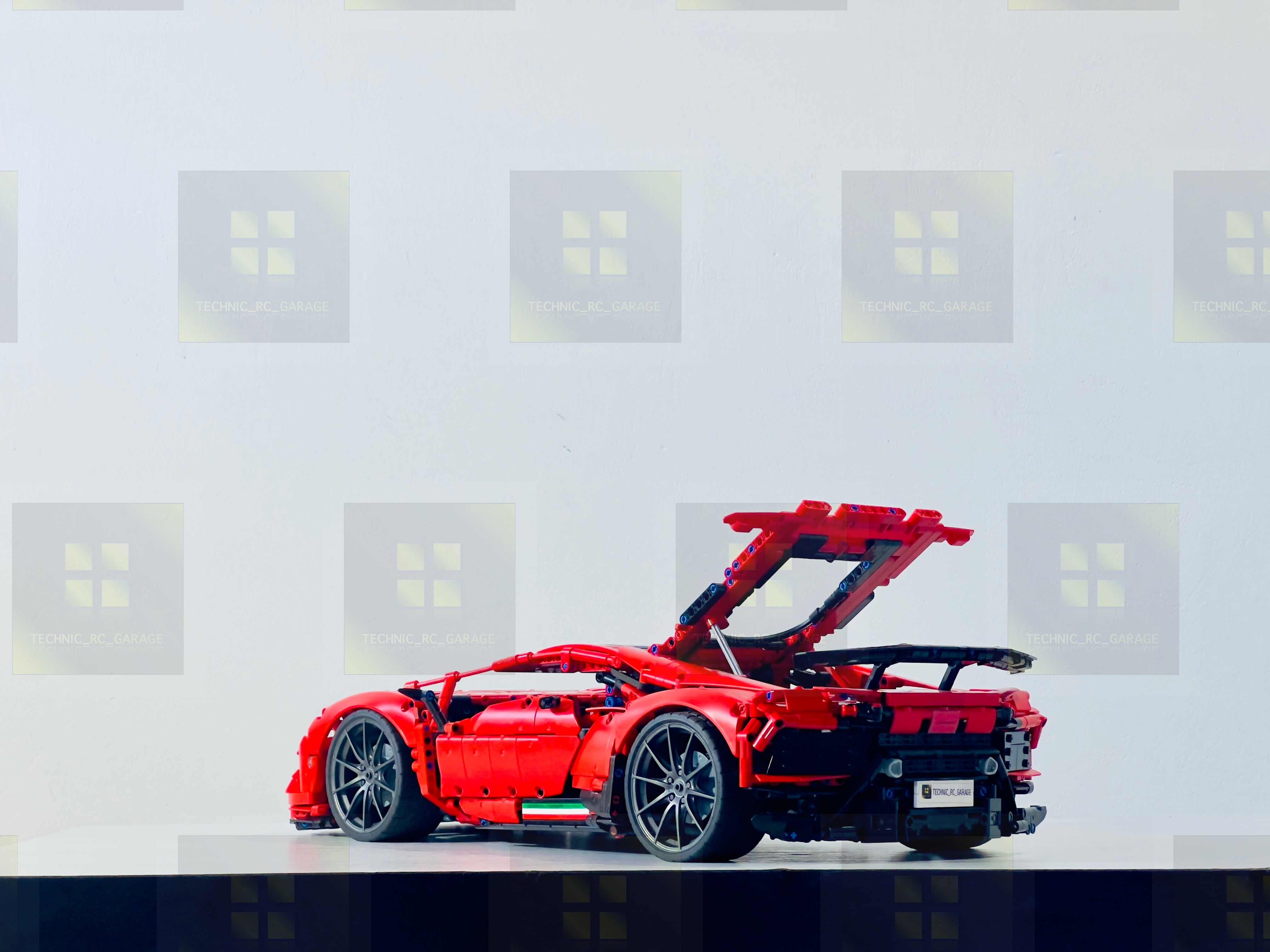 1:8-RC Lamborghini Huracan Performante LP-640