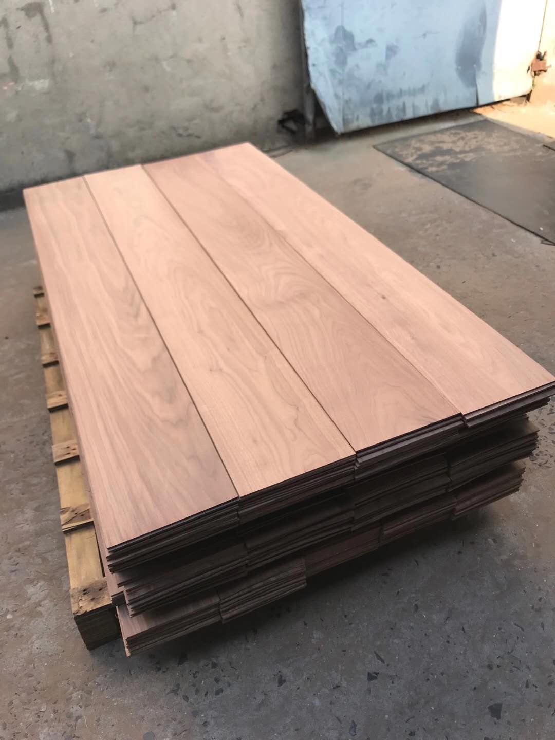walnut Flooring veneer