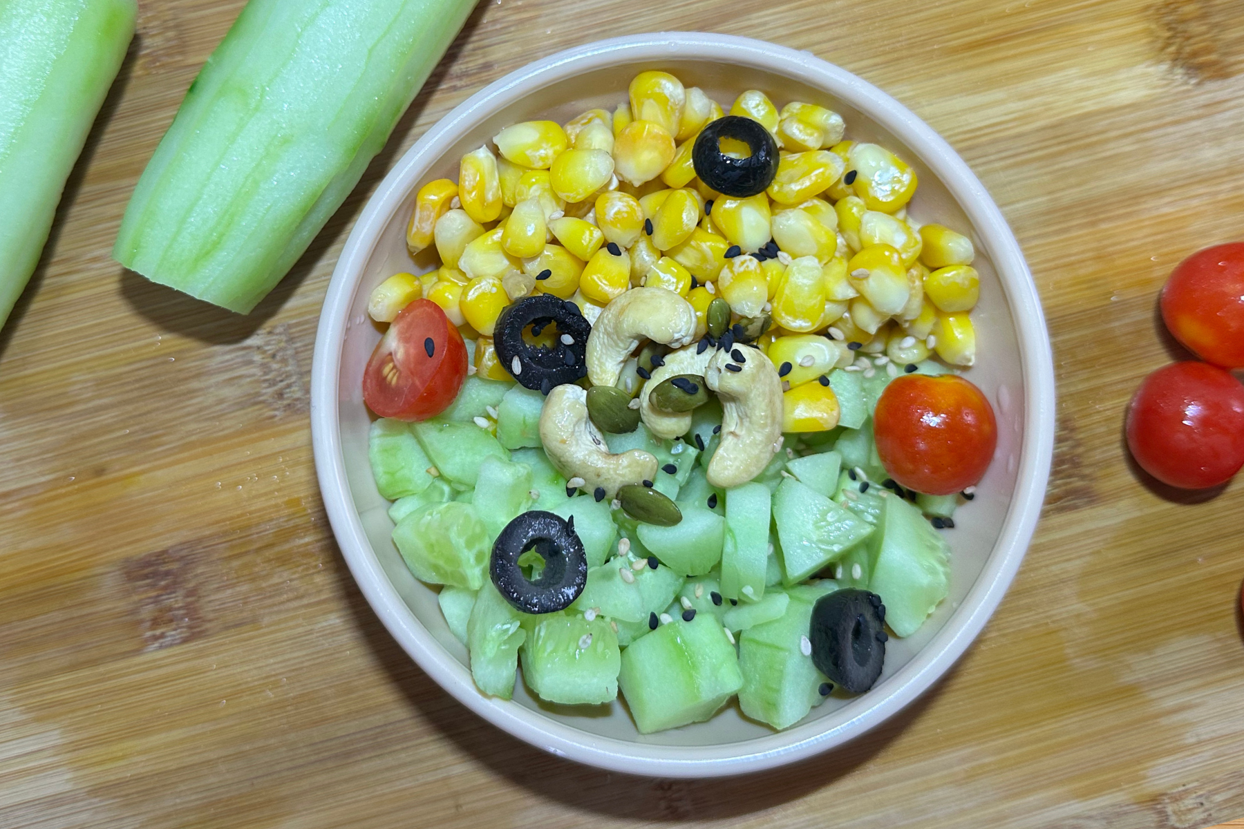 Golden Corn Cucumber Delight [650 ml, Serves 1]