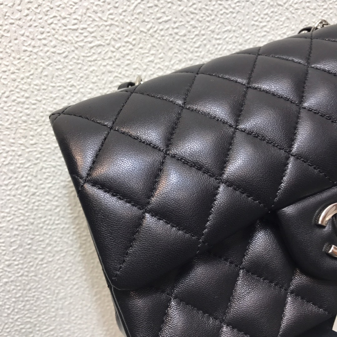 CC Bags Classic Quilted Shoulder Best 20cm
