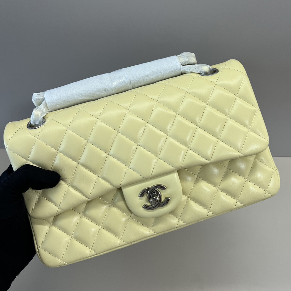 CC Bags Best Classic Flap Bag Lambskin 25cm