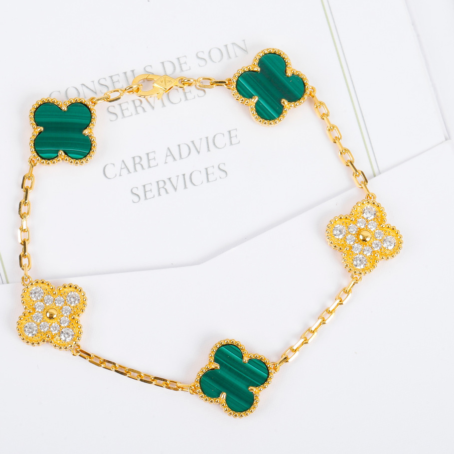 VVCA Bracelets Good Quality