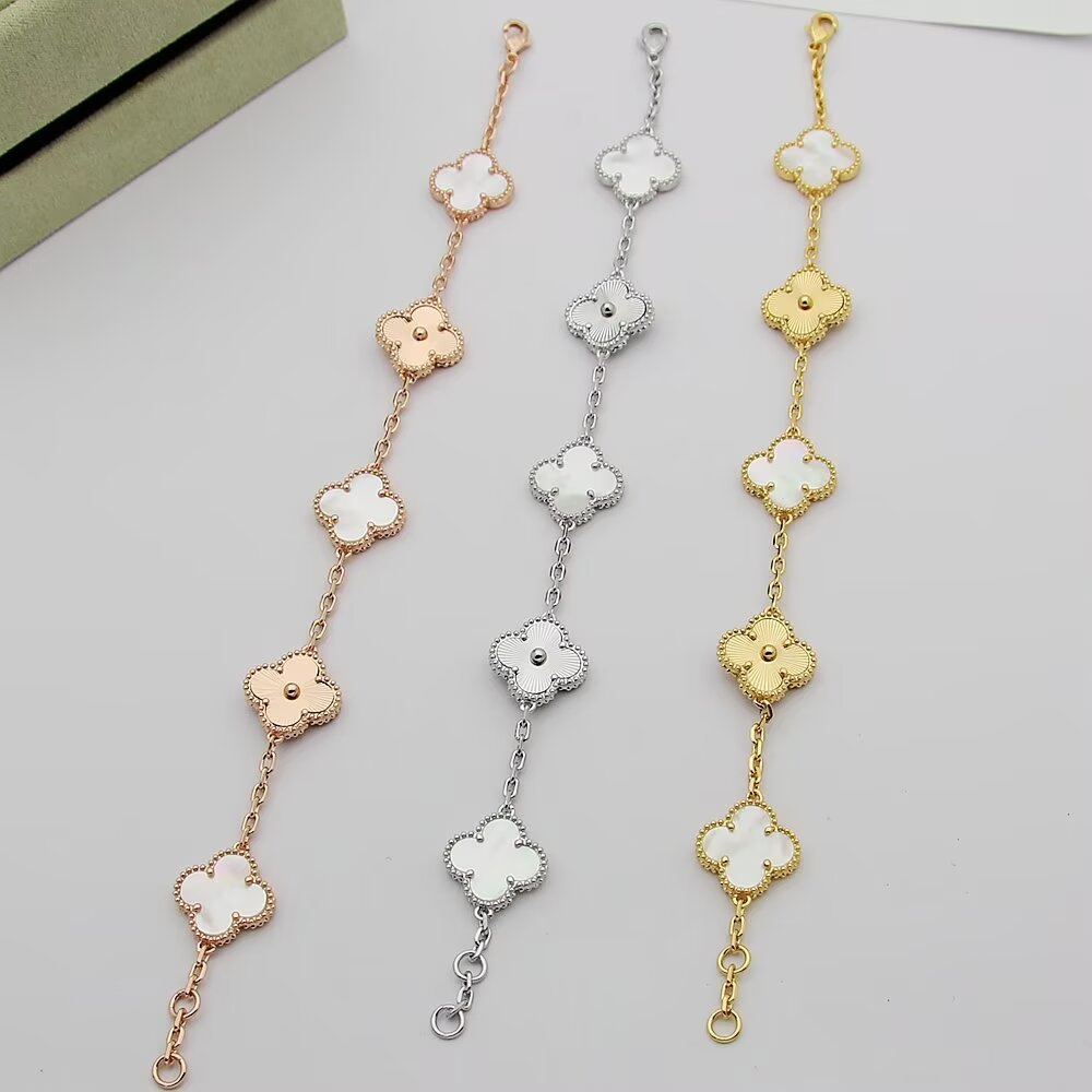 VVCA Bracelets Good Quality