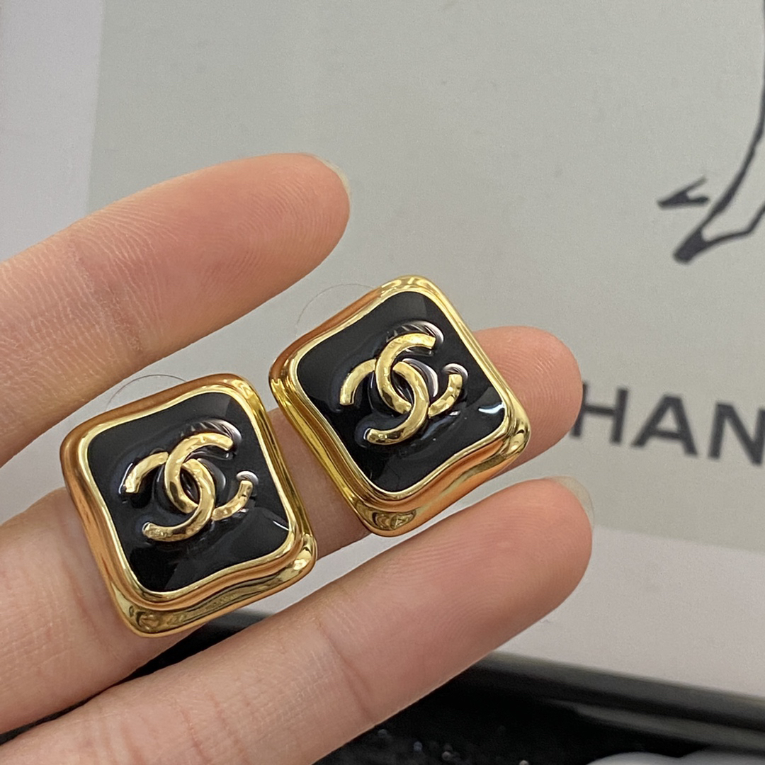 CC Earrings Good Quality