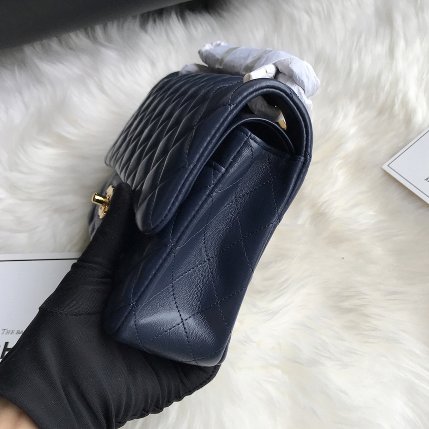CC Bags Best Classic Flap Bag Lambskin 25cm