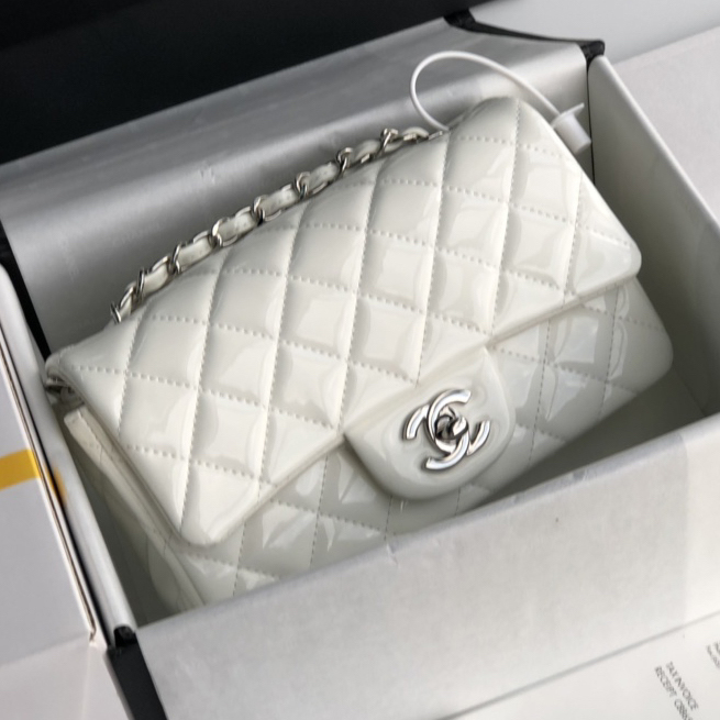 CC Bags Classic Quilted Shoulder Best 20cm