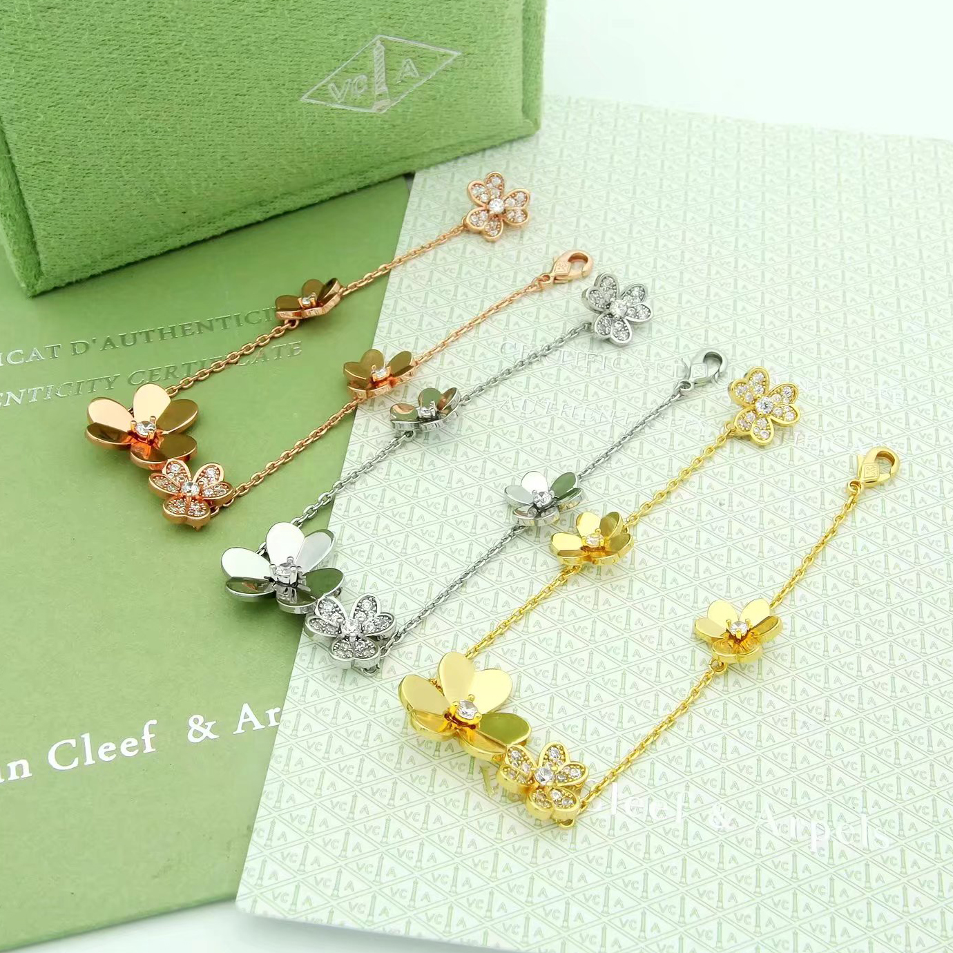 VVCA Bracelets Good Quality