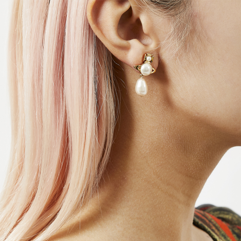 VW Earrings Best Quality