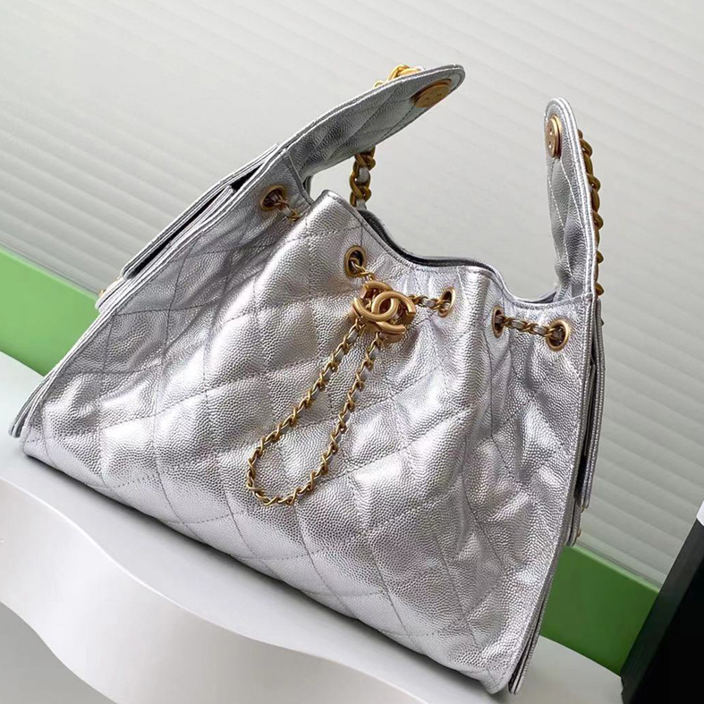 CC Bags 25S Small Hobo Bag