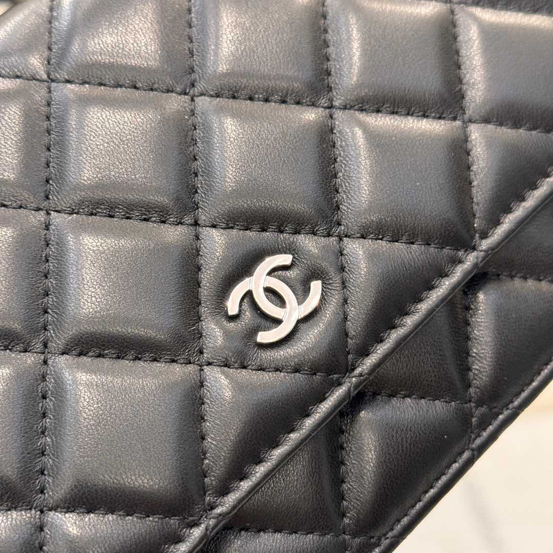 CC Bags Best Lambskin Wallet on Chain 19cm