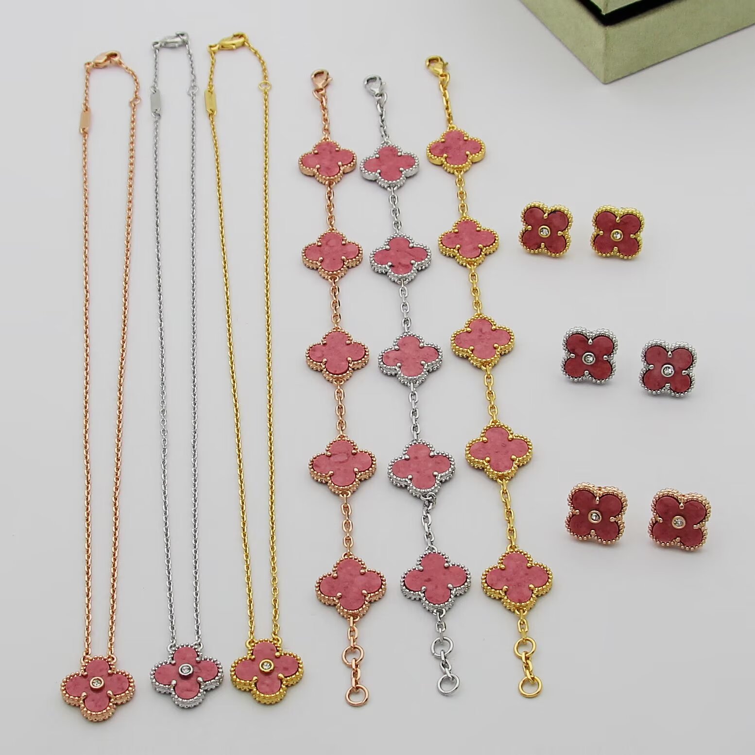 VVCA Necklaces Good Quality