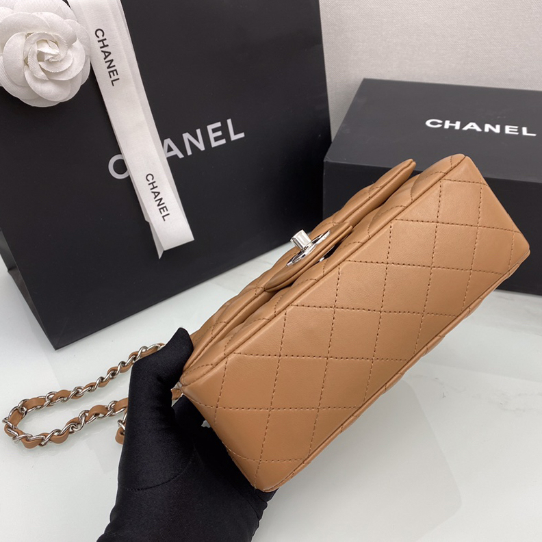 CC Bags Classic Quilted Shoulder Best 20cm