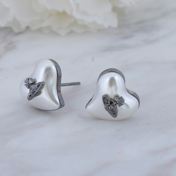 VW Earrings Best Quality