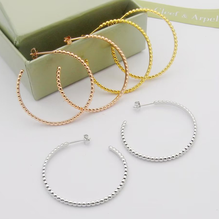 VVCA Earrings Good Quality