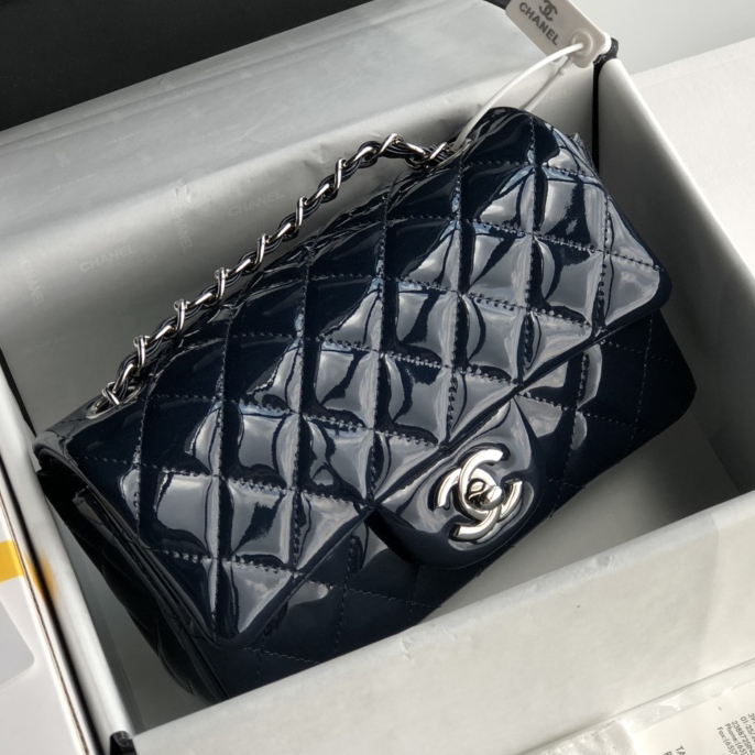 CC Bags Classic Quilted Shoulder Best 20cm