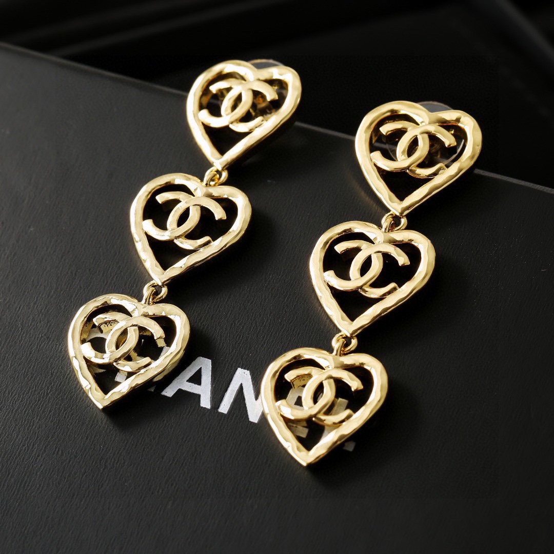 CC Earrings Good Quality