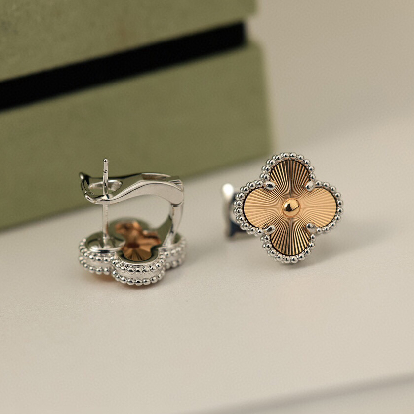 VVCA Earrings Good Quality