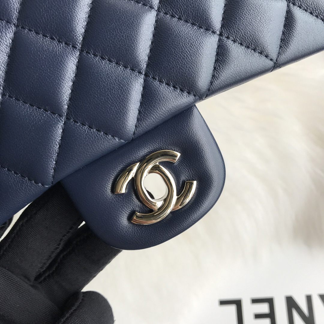 CC Bags Best Classic Flap Bag Lambskin 25cm