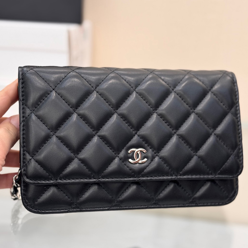 CC Bags Best Lambskin Wallet on Chain 19cm
