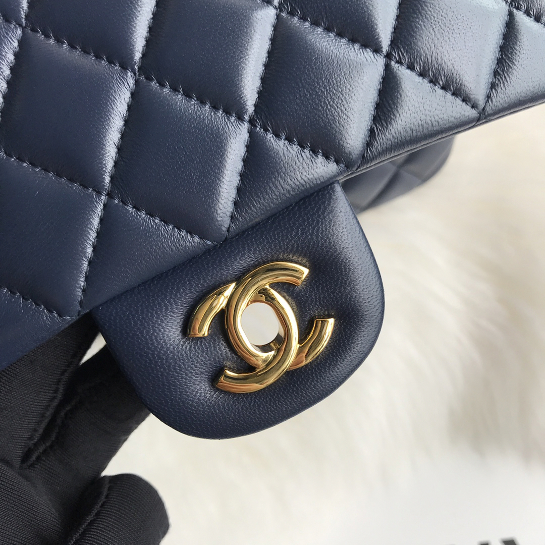 CC Bags Best Classic Flap Bag Lambskin 25cm