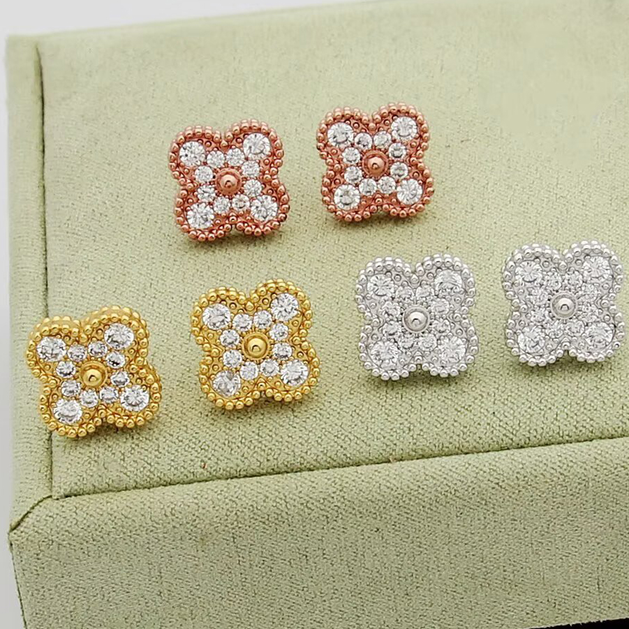 VVCA Earrings Good Quality