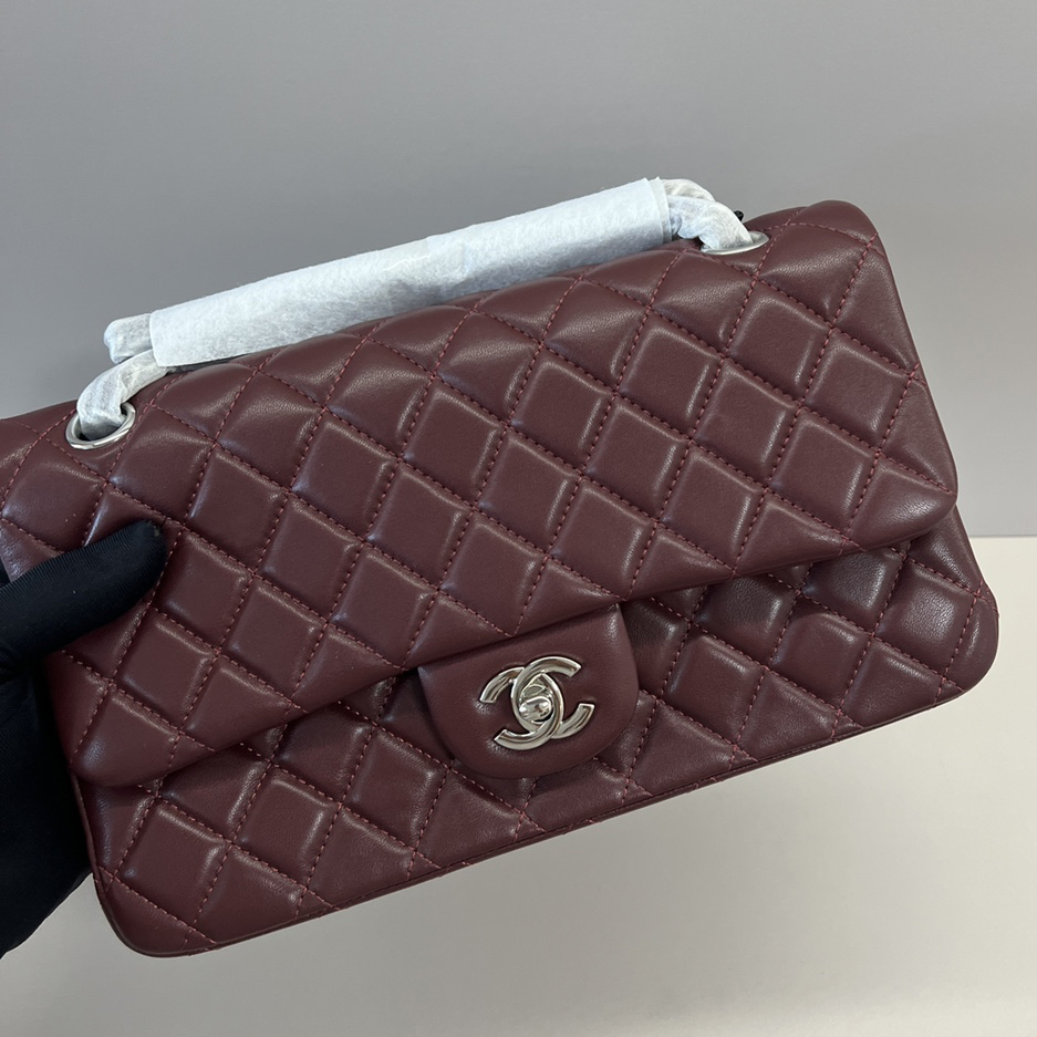 CC Bags Best Classic Flap Bag Lambskin 25cm