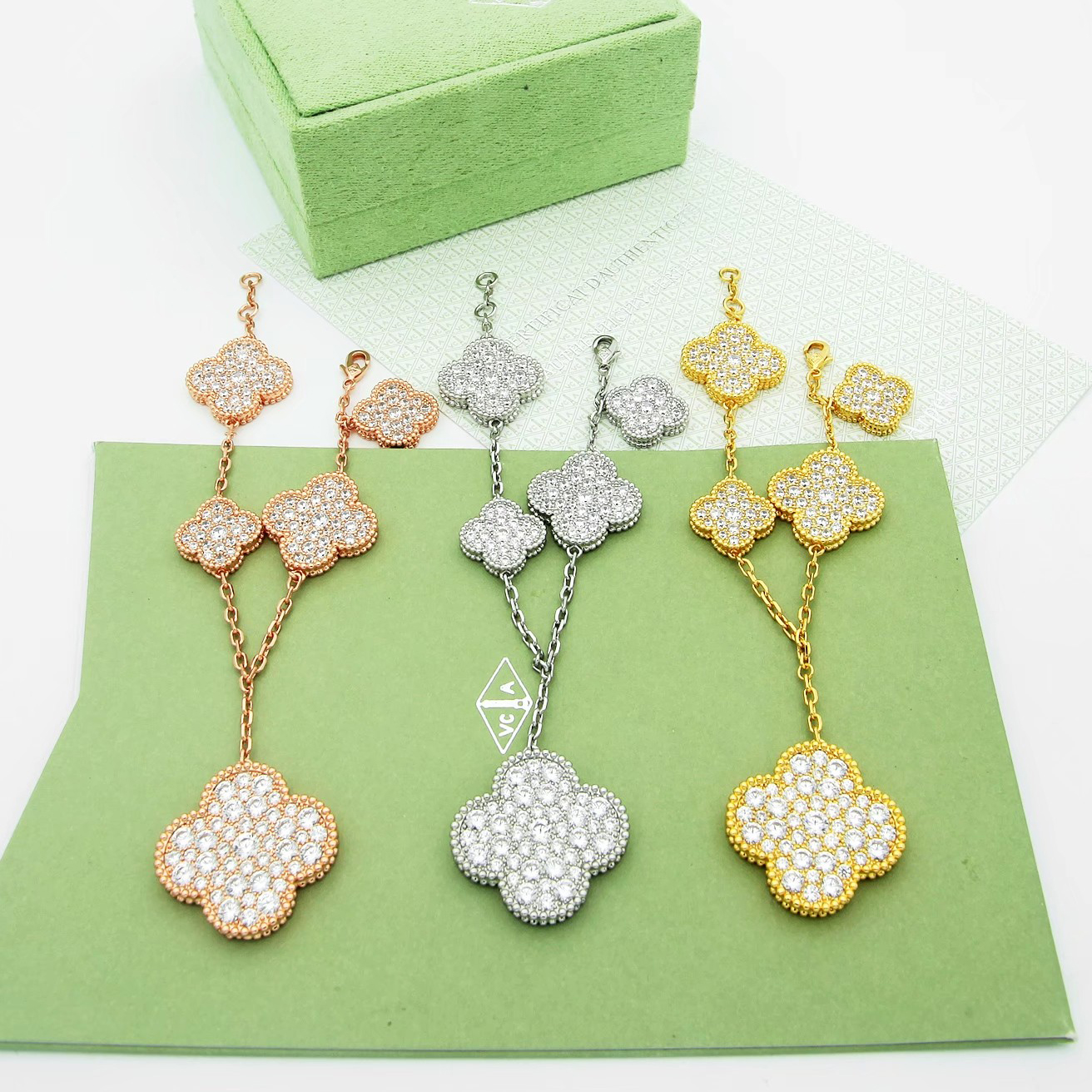 VVCA Bracelets Good Quality