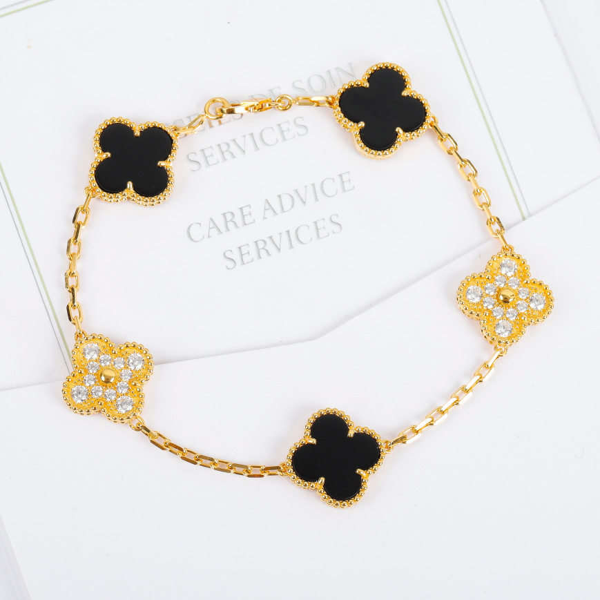 VVCA Bracelets Good Quality