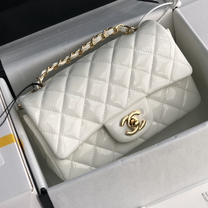 CC Bags Classic Quilted Shoulder Best 20cm