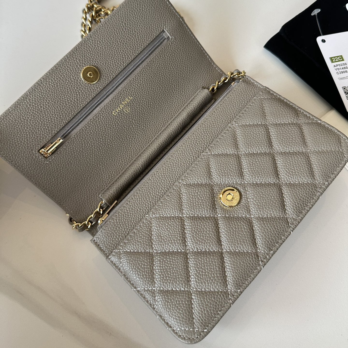 CC Bags Best Caviar Wallet on Chain 19cm