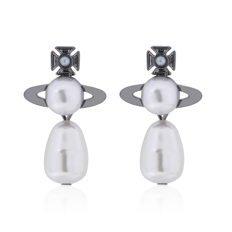 VW Earrings Best Quality