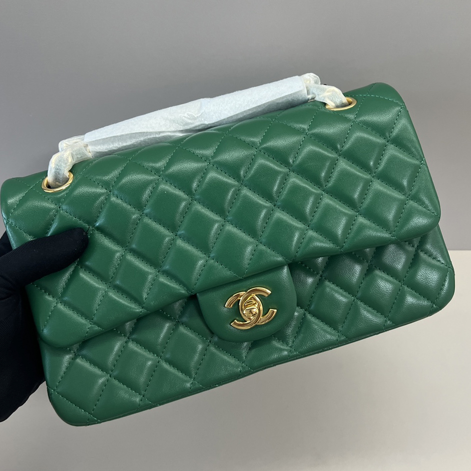 CC Bags Best Classic Flap Bag Lambskin 25cm