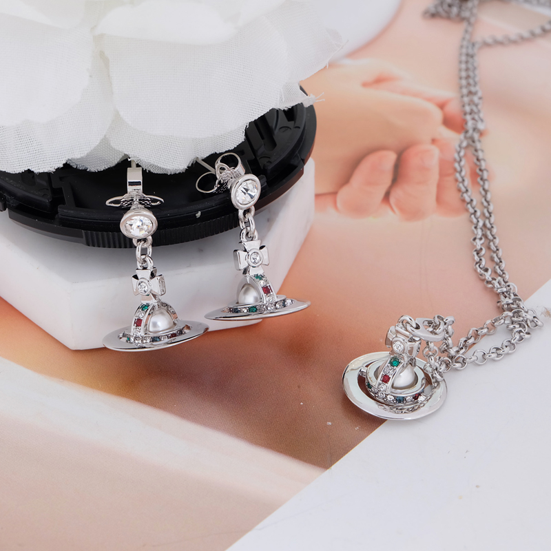 VW Earrings Best Quality