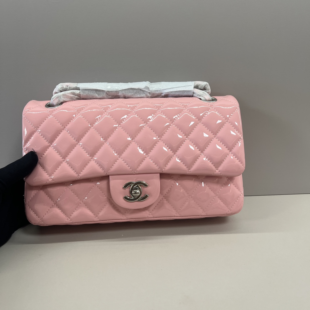 CC Bags Best Classic Flap Bag Patent 25cm