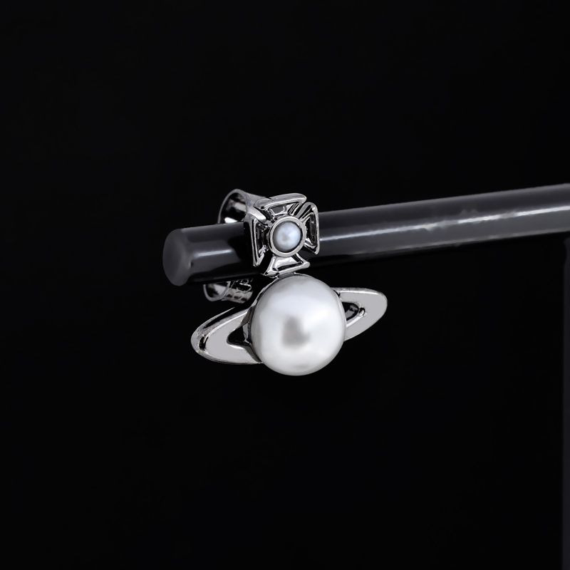 VW Earrings Best Quality