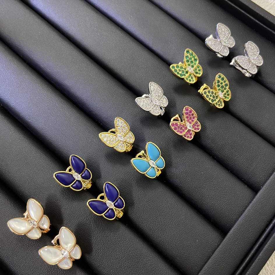 VVCA Earrings Good Quality