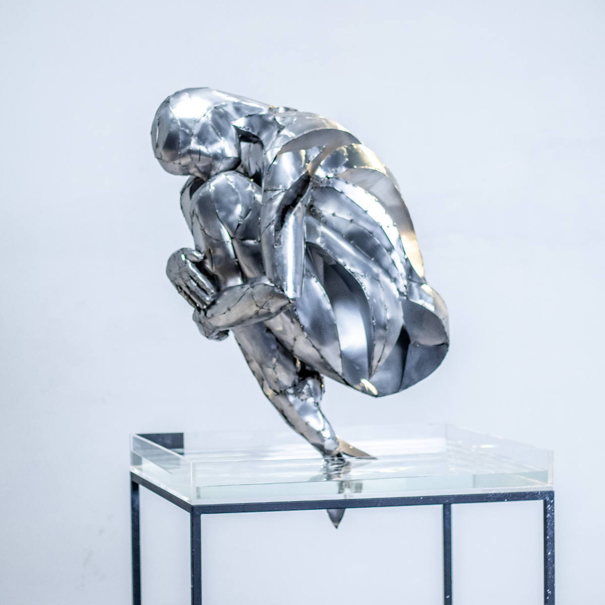 ALMA – Escultura en Acero Inoxidable Forjado en Frío | Sol Satori