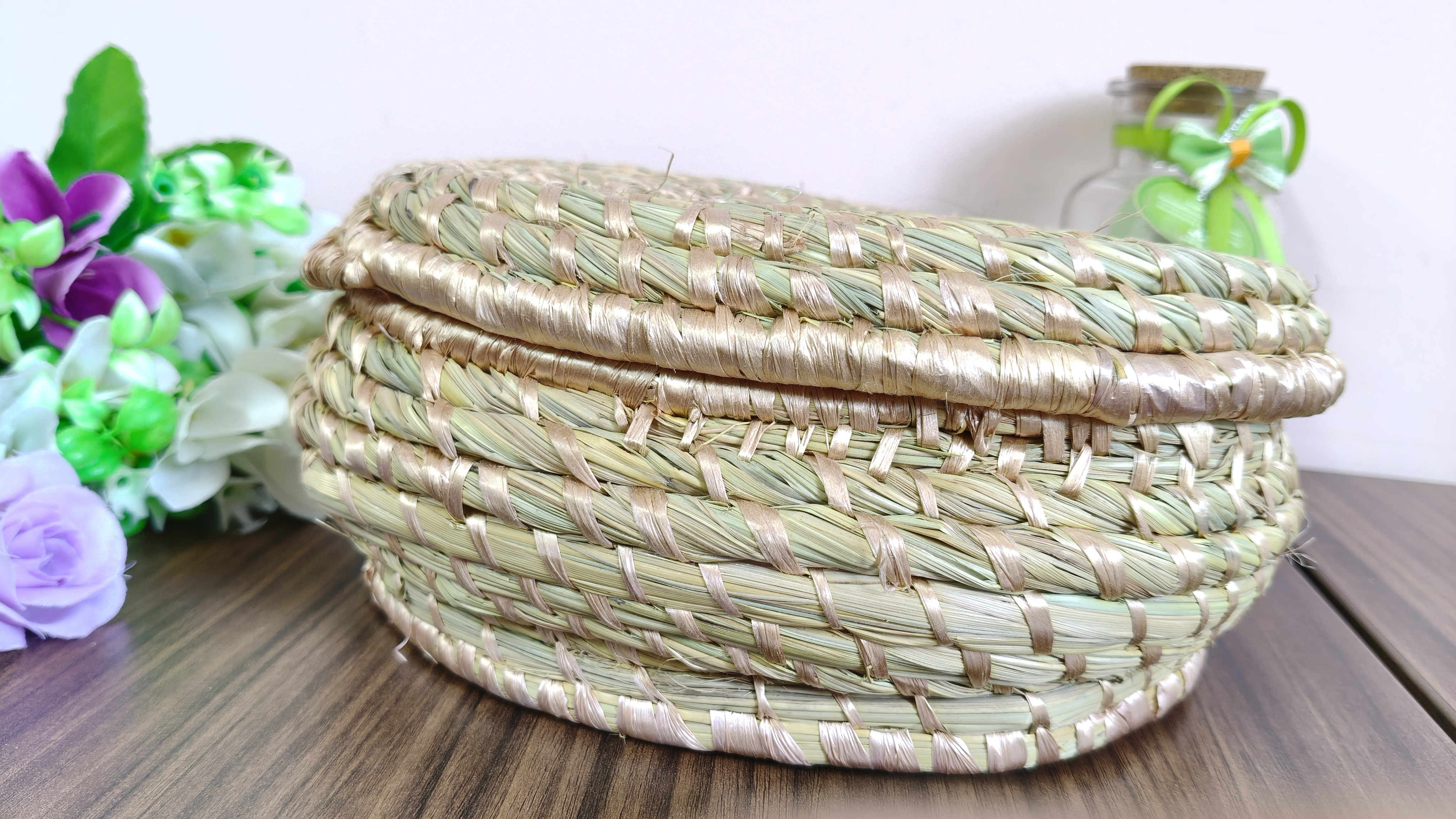 Round Container with Lid