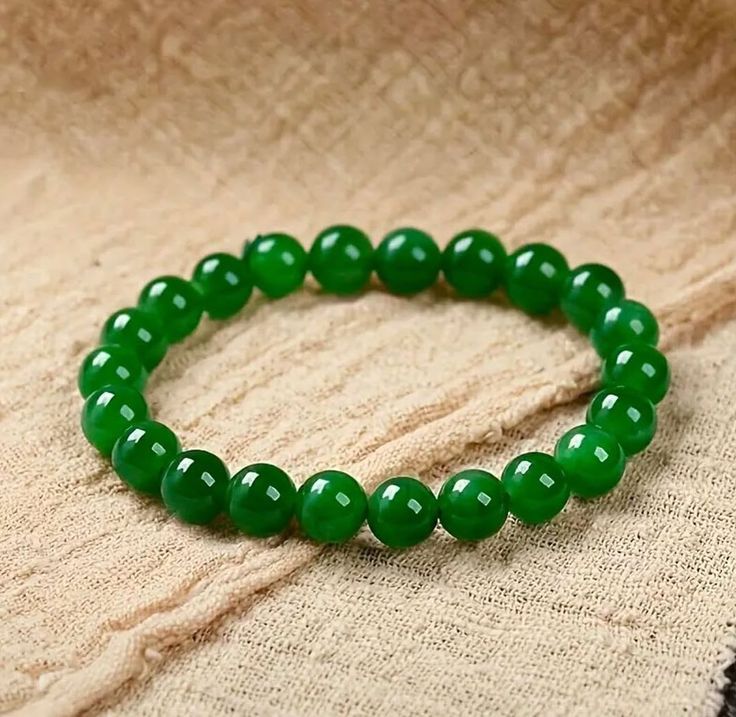 Green Jade Bead Bracelet