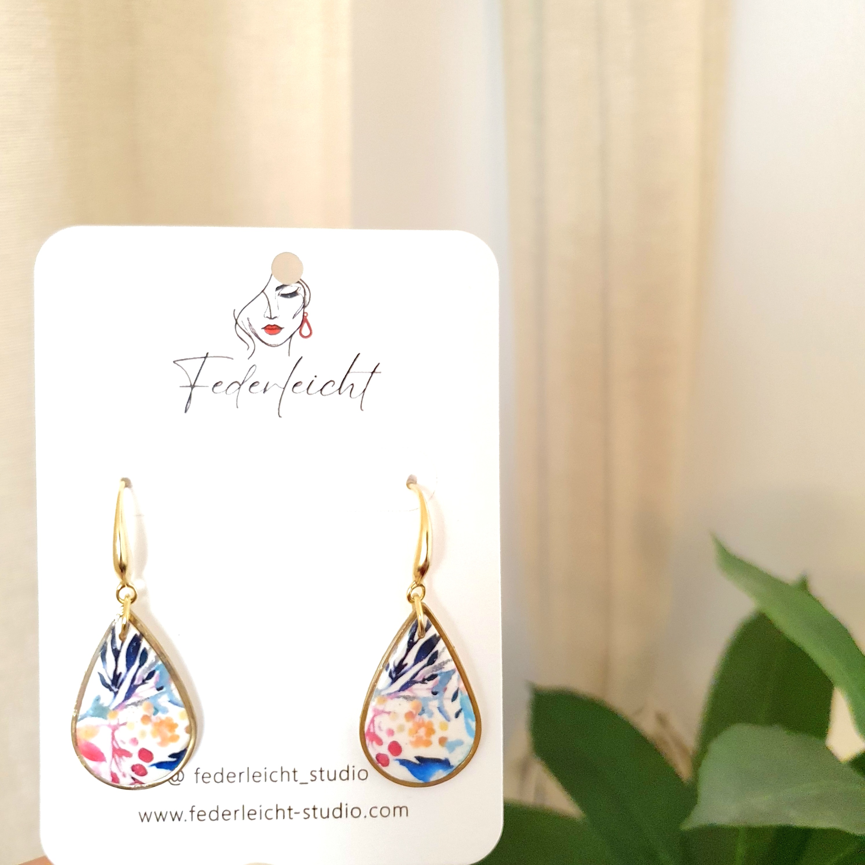 Handgemachte Tropfenohrringe