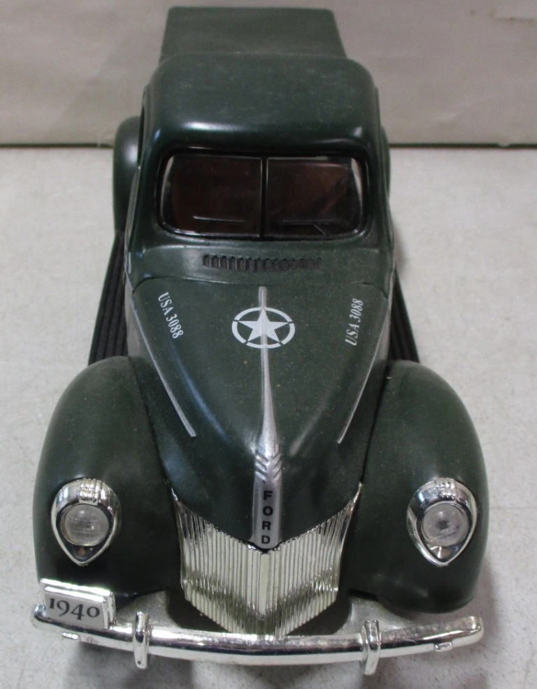 Diecast USA Military Pickup Truck Bank Golden Wheel 1/24 New