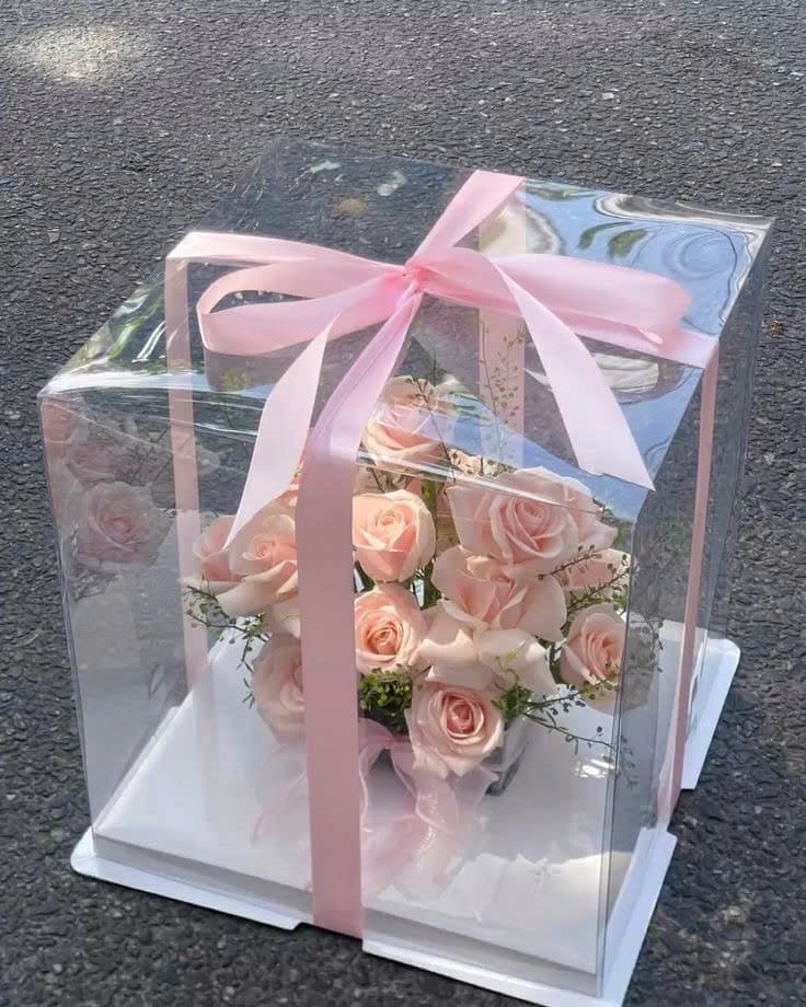 Hộp hồng mộng mơ