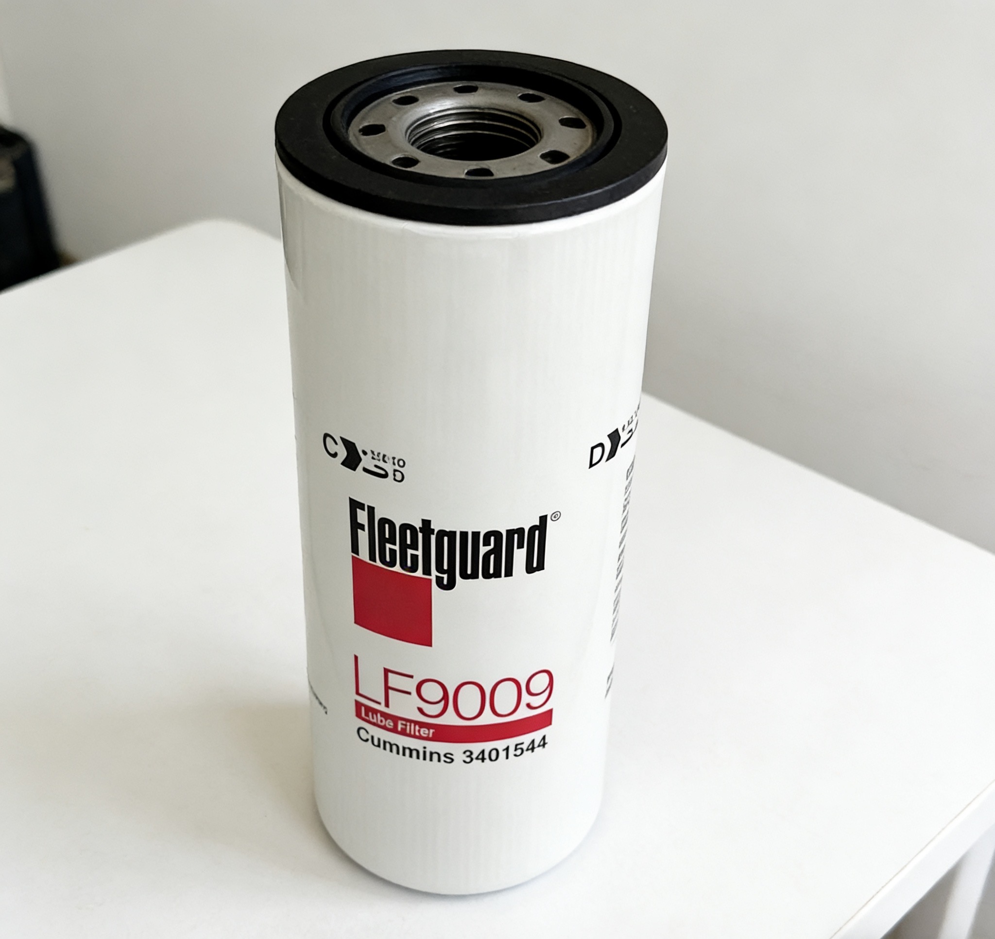 P553000 Lube Oil Filter Spin-On Full Flow LF9009