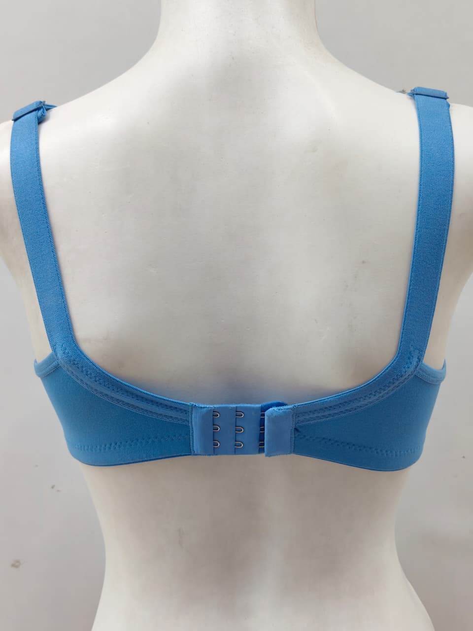 A16 C cup bra